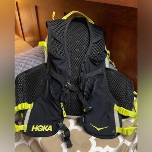 Hoka Daypack/Backpack/Trail Running Pack